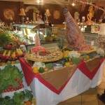 Новогодишната блок маса в ресторант Ел Касабе - истинска художествена кулинария